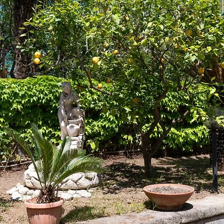 Francesca Relais Bed & Breakfast Piano di Sorrento